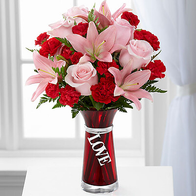 The Hold My Heart&amp;trade; Bouquet