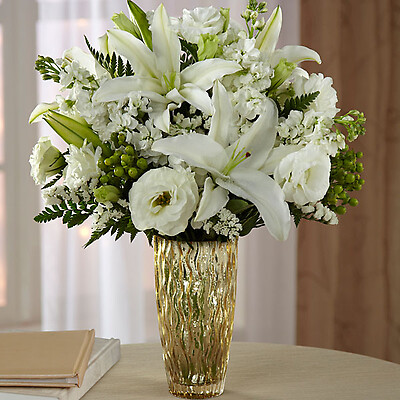 The Holiday Elegance&amp;trade; Bouquet for Kathy Ireland Home